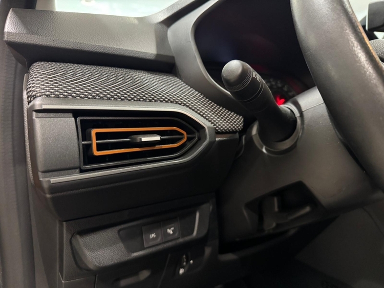 Dacia Sandero Stepway Comfort foto 11