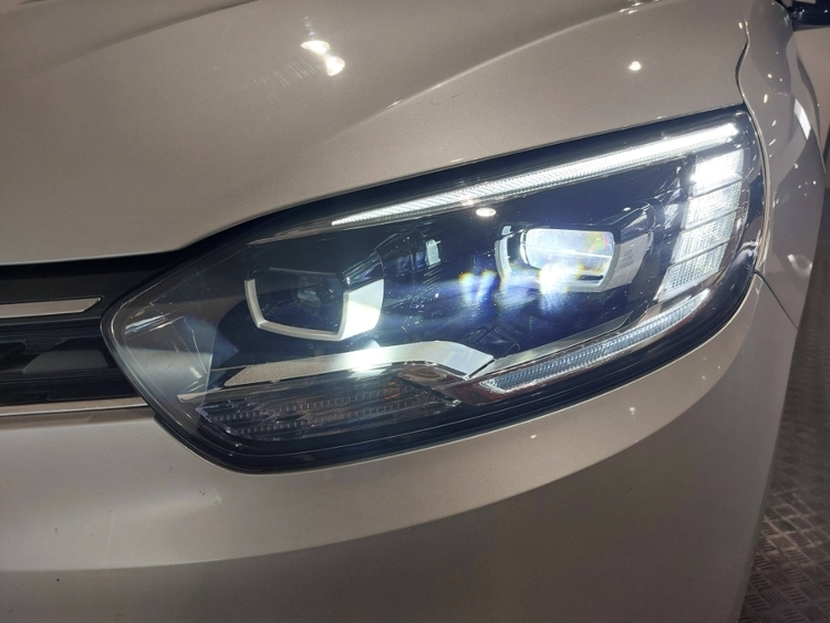 Renault Scenic Grand Zen foto 15
