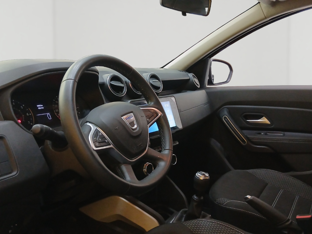 DACIA DUSTER PRESTIGE miniatura 8